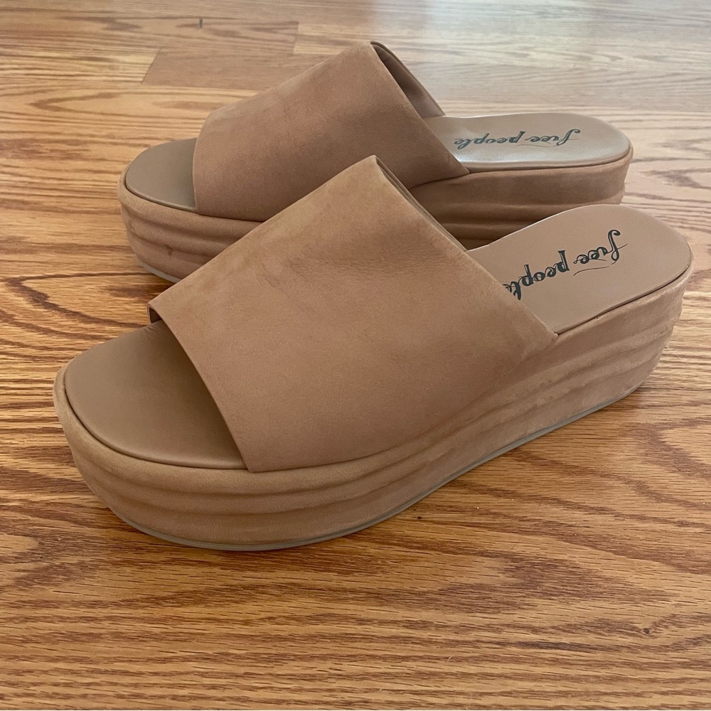 NWOT Free People Harbor Slides